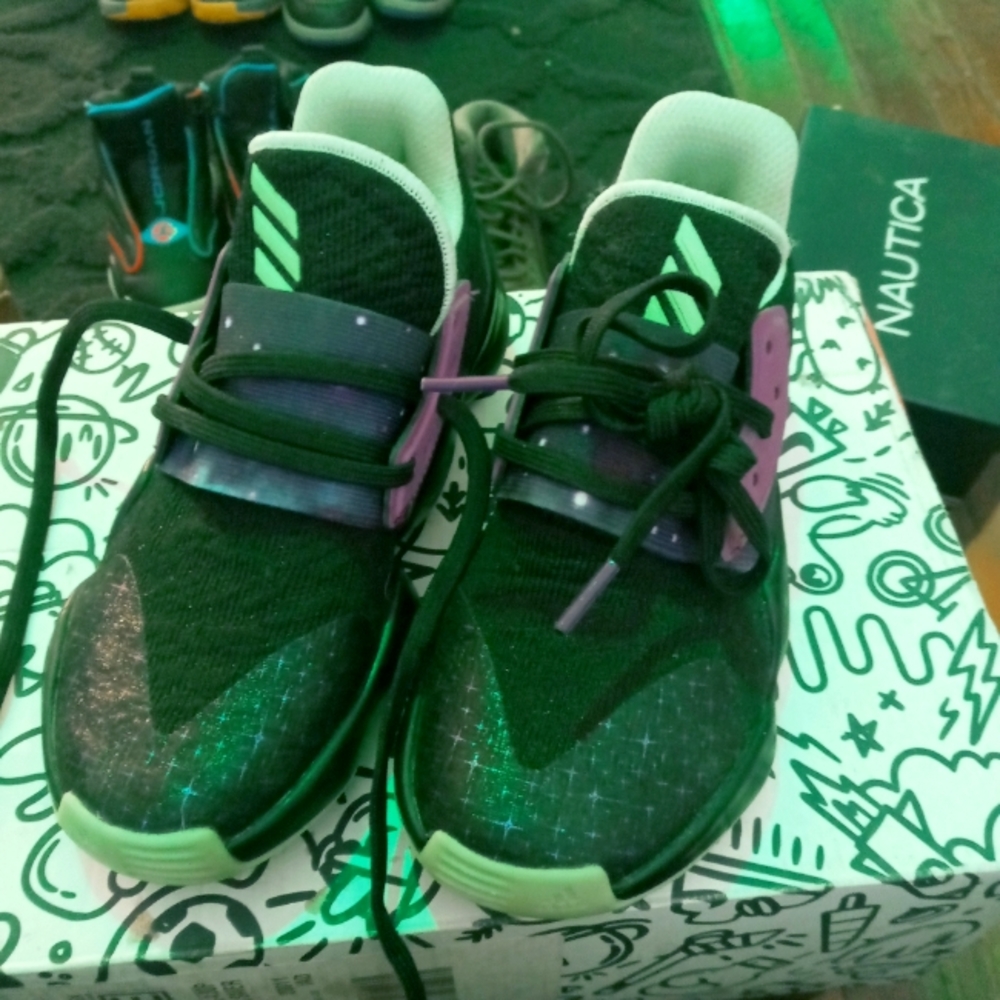 Shoes